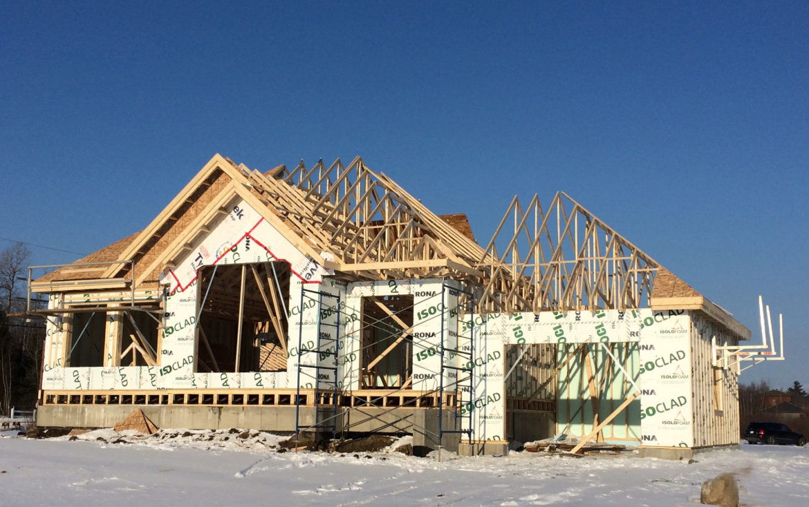 Grenier_St_Denis_de_Brompton_2